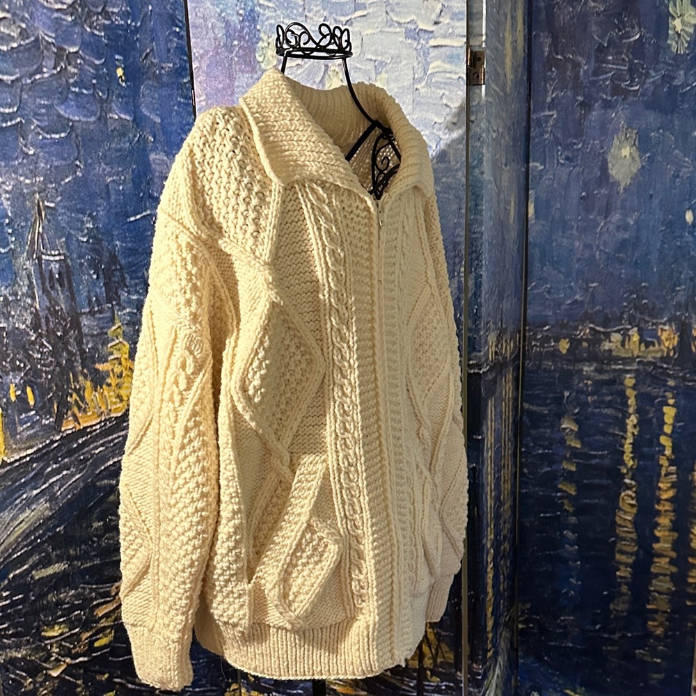 Elegant Cream Knit Cardigan handmade  Ecuadorian new w tags three sizes sweater